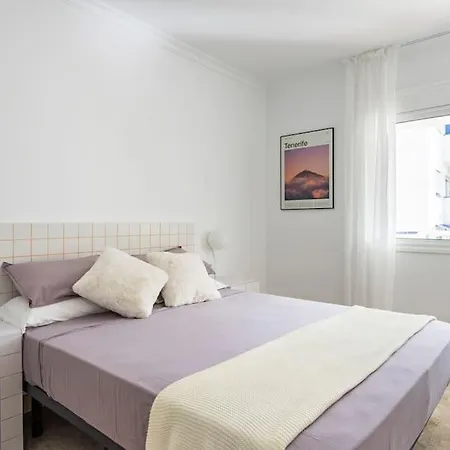 Apartamento En Cristianos Urb.playa Graciosa