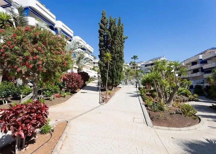 En Cristianos Urb.playa Graciosa