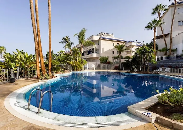 En Cristianos Urb.playa Graciosa Apartamento *