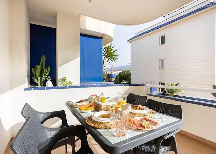 En Cristianos Urb.playa Graciosa