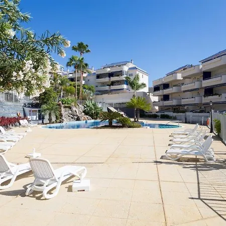 Appartamento En Cristianos Urb.playa Graciosa