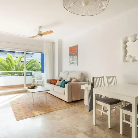 En Cristianos Urb.playa Graciosa *